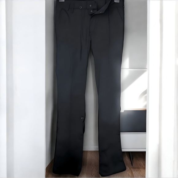 Columbia Saturday Trail Omnishield Roll Tab Pants for Women (6L) - Picture 3 of 11